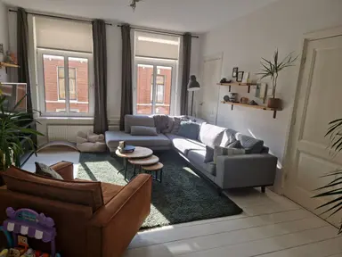 115m2 apartment à louer pour 2400€/mois à Hugo de Grootstraat 59A, The Hague