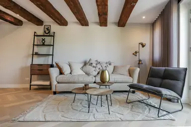 100m2 apartment in affitto per 2950€/mese a Nieuwezijds Voorburgwal 18C, Amsterdam