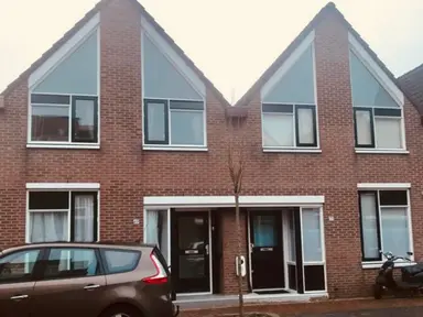 91μ² house προς ενοικίαση για 2000€/μήνα σε Czaar Peterstraat 69, Zaandam