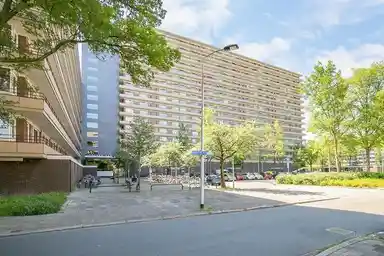 94μ² apartment προς ενοικίαση για 1595€/μήνα σε Arthur van Schendelplein, Delft