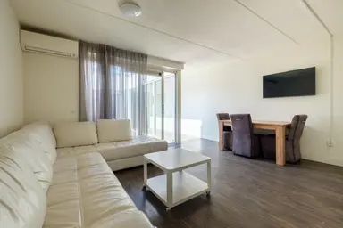 156m2 house zur Miete für 8000€/Monat in Iseoplantsoen, Amsterdam