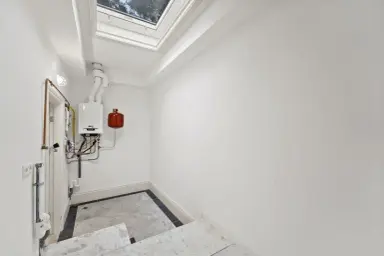 95m2 house à louer pour 2700€/mois à Molenstraat, The Hague
