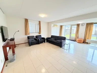 217m2 house te huur voor 4000€/maand in Lien Gisolflaan 1, Amstelveen