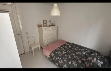 10m2 room à louer pour 950€/mois à Olympiaplein, Amsterdam
