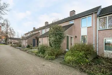 119m2 house à louer pour 1605€/mois à Stategaard 37, Maastricht