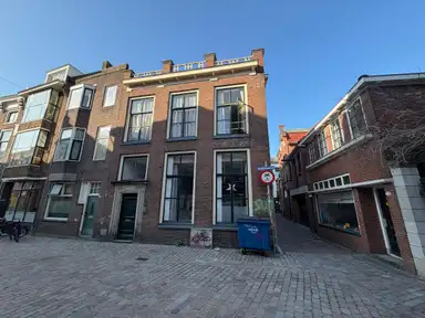 38m2 studio à louer pour 1220€/mois à Turftorenstraat, Groningen