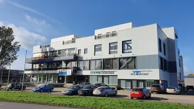 165m2 apartment à louer pour 2475€/mois à Binderij 9, Amstelveen