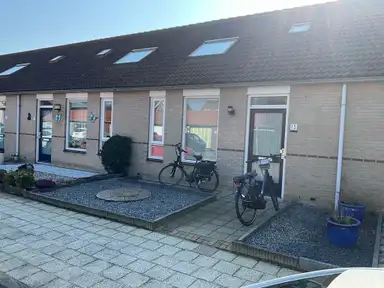 63m2 apartment to rent for 889.48€/month in Irenestraat 15, Ooltgensplaat