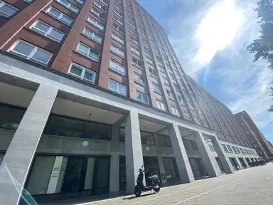 105m2 apartment à louer pour 2299€/mois à Laan op Zuid, Rotterdam