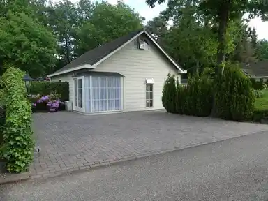100m2 house to rent for 1250€/month in Immenbergweg, Beekbergen