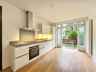 93m2 apartment to rent for 2950€/month in Uiterwaardenstraat, Amsterdam