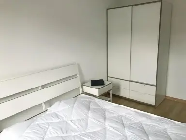 75m2 apartment te huur voor 2150€/maand in Claes de Vrieselaan, Rotterdam