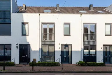 122m2 house to rent for 2295€/month in Schapendriest, Amersfoort