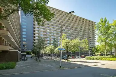 94m2 apartment to rent for 1595€/month in Arthur van Schendelplein 193, Delft