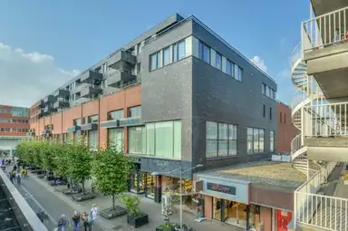86m2 apartment to rent for 1620€/month in Marktplein, Hoofddorp