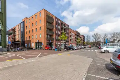 83m2 apartment to rent for 1650€/month in Knoxstraat, Haarlem