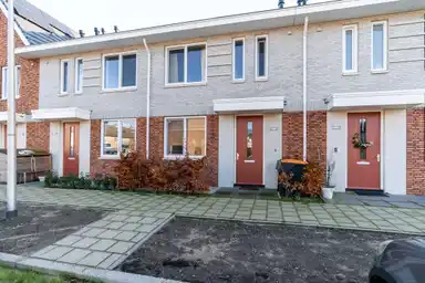 128m2 house to rent for 2500€/month in Ambachtsherenweg 24D, Zoeterwoude