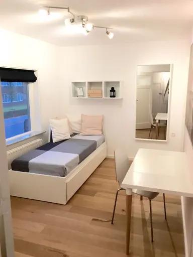 11m2 room to rent for 625€/month in Nassaulaan, Harderwijk
