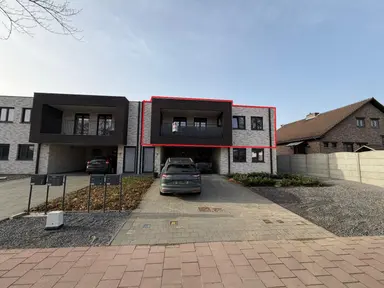 130μ² Διαμέρισμα προς ενοικίαση για 1050€/μήνα σε Ringlaan, Nieuw-Amsterdam