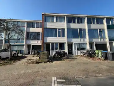 32μ² apartment προς ενοικίαση για 1153€/μήνα σε Robijnstraat, Groningen