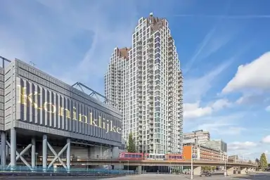 53m2 apartment à louer pour 1166€/mois à Maria Stuartplein, The Hague