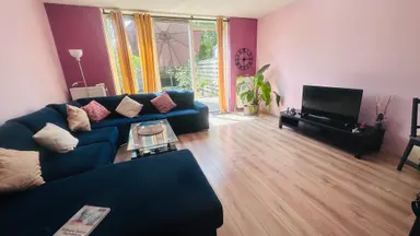 110m2 studio to rent for 1150€/month in Mitrastraat, Almere