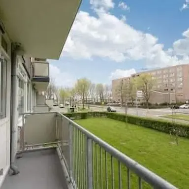90m2 apartment to rent for 1150€/month in Huibert Pootlaan, Alkmaar
