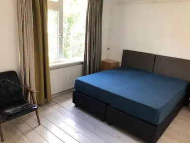 12m2 room to rent for 1000€/month in Reinier Claeszenstraat, Amsterdam
