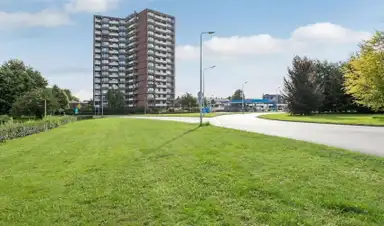 76m2 apartment te huur voor 840€/maand in Via Regia 49, Maastricht