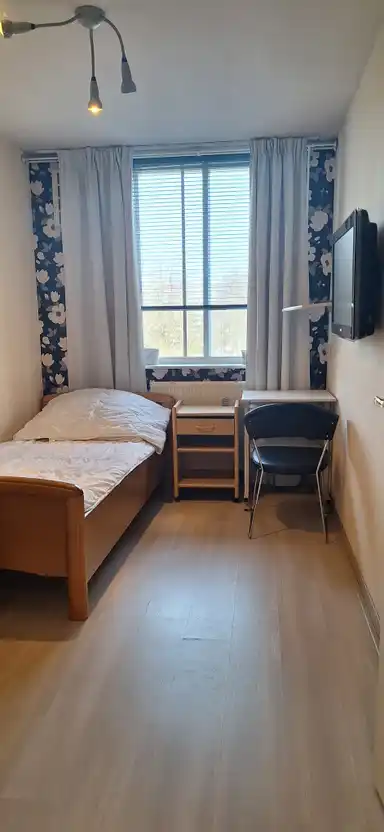 9m2 room to rent for 1050€/month in Bernard Shawsingel, Amsterdam