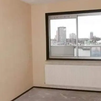 78m2 apartment to rent for 865€/month in Rotterdam