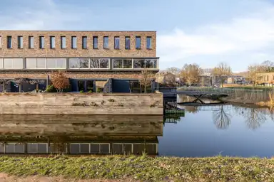 157m2 house to rent for 2595€/month in Pigalle 15, Breda