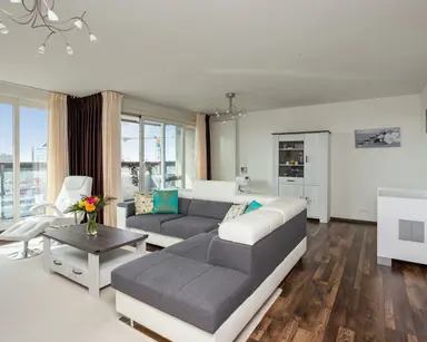 104m2 Appartement te huur voor 2459€/maand in Stationsstraat, Utrecht