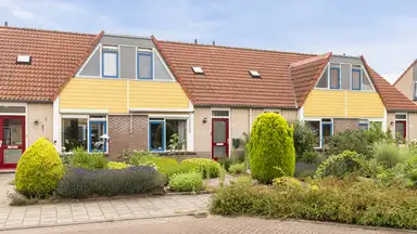 27m2 flat to rent for 937.63€/month in Storrenhoeve 31, Steenwijk
