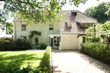 150m2 house to rent for 2500€/month in Warandelaan, Oosterhout