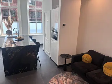 54m2 flat te huur voor 2600€/maand in Beschuitsteeg, Leiden
