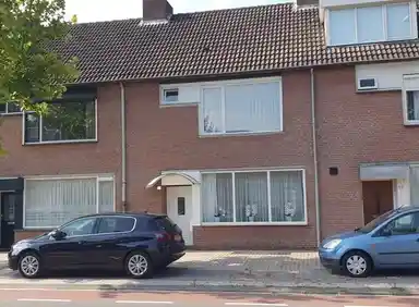 120m2 huis te huur voor 2250€/maand in Mecklenburgstraat, Eindhoven