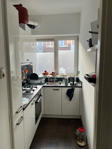 42m2 flat to rent for 1100€/month in Madeliefstraat, Rotterdam