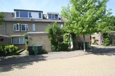 125m2 house to rent for 3450€/month in Mississippi, Amstelveen
