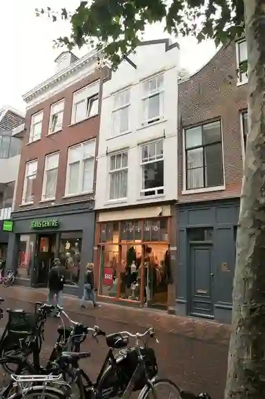 61m2 apartment to rent for 1450€/month in Grote Houtstraat, Haarlem