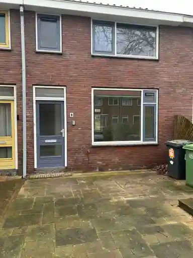63m2 house to rent for 783.43€/month in Burgemeester van de Stadtstraat 8, Zaandam
