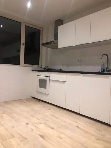 15m2 room to rent for 750€/month in Ruys de Beerenbrouckstraat 1067, Amsterdam
