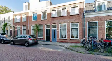 94m2 maison à louer pour 2395€/mois à Kamperstraat 66, Haarlem