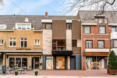 173m2 flat te huur voor 1500€/maand in Graaf Gerardstraat 9, Roermond