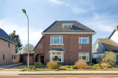 221m2 huis te huur voor 1950€/maand in Dorpstraat, Baexem