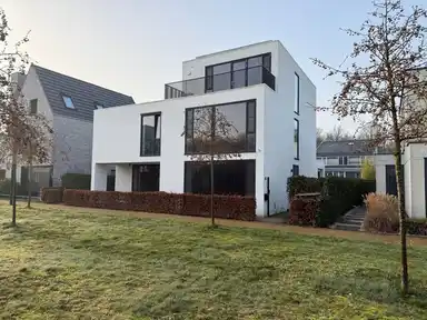 190m2 house to rent for 3500€/month in Waterland, Eindhoven