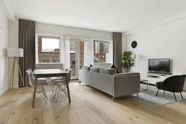 94m2 apartment to rent for 3495€/month in Koningin Sophiestraat, The Hague