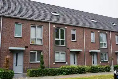 108m2 house to rent for 1425€/month in Op De Steen 8, Herten