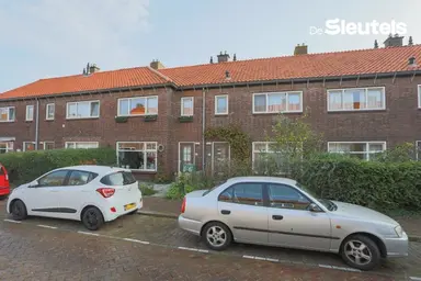 72m2 huis te huur voor 1231€/maand in Kersenstraat, Leiden