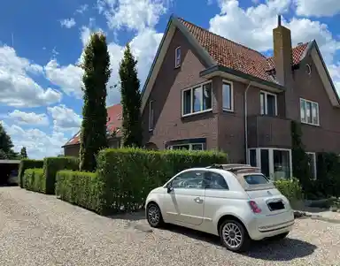 93m2 house to rent for 2235€/month in Dorpsweg, Hoornaar